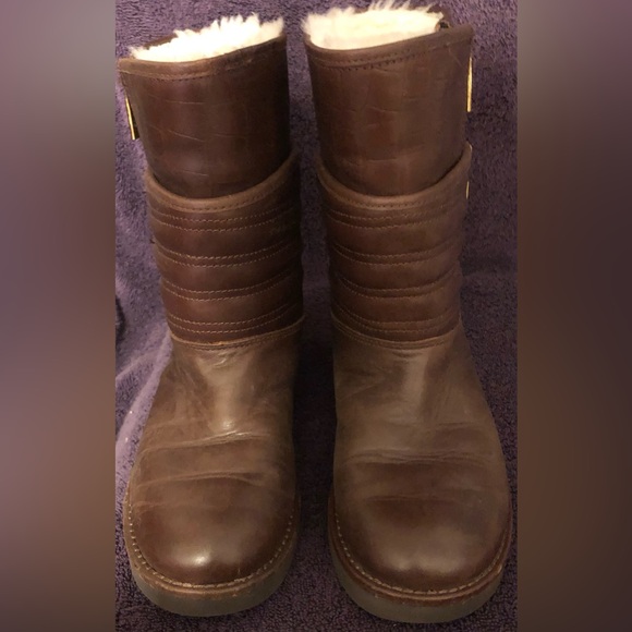 Ugg Aviva Stout Crocodile Embossed Leather Boots Size 5 - Picture 1 of 10